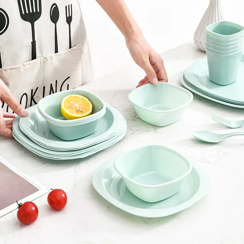 휴대용 야외용 플라스틱 식기 세트 54개, 캠핑 및 피 - Camping Cooking Dining Set 리뷰 및 가격